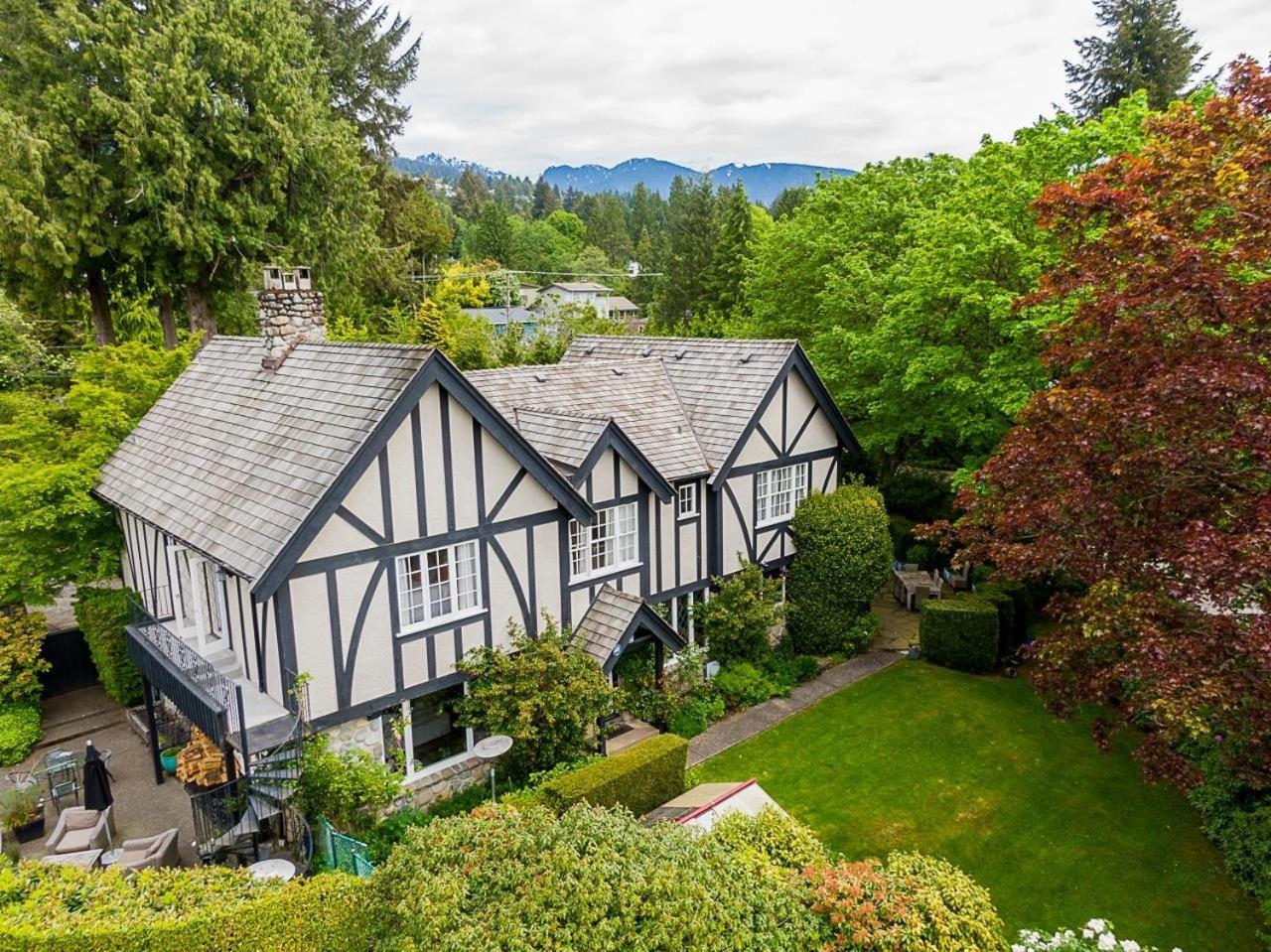 Suite Smart West Vancouver Eksteriør billede